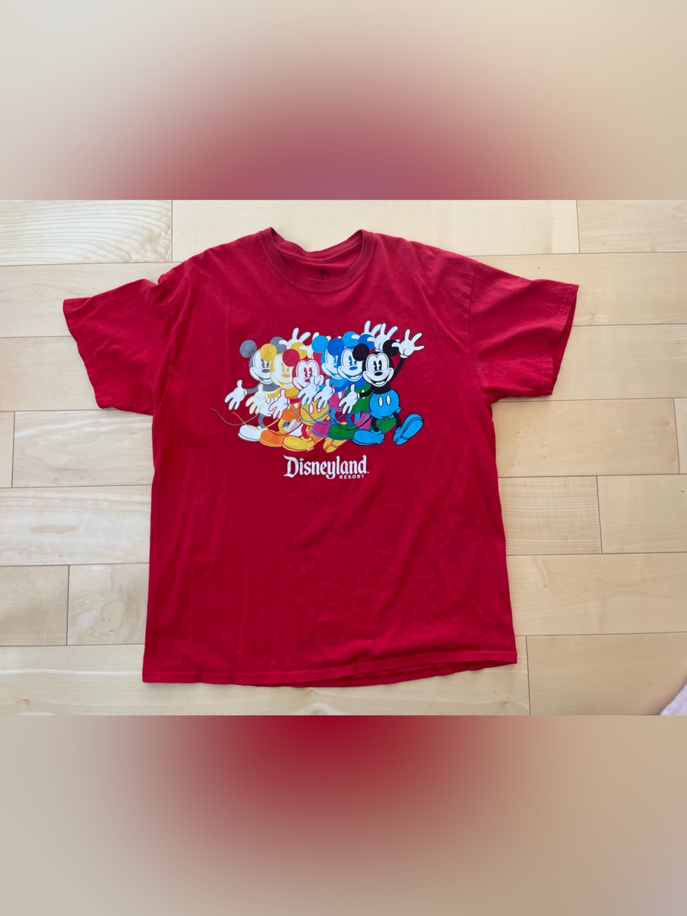 Disney Disneyland Resort Mickey Mouse T-Shirt – Men’s Red Size XL, technicolor